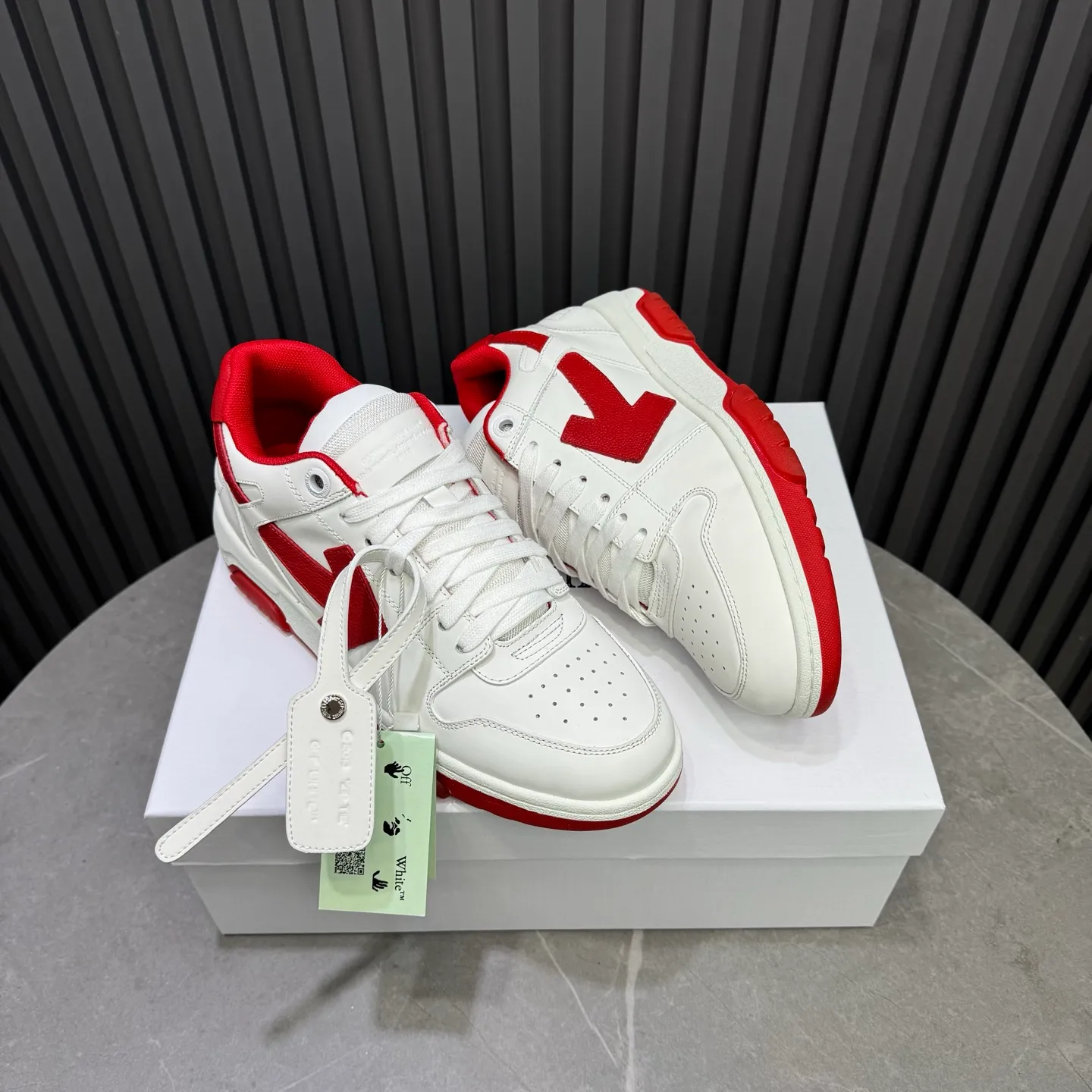 P620 OFF WHITE⚡️Couple model⚡️35-40 women’s model 39-46 men’s model